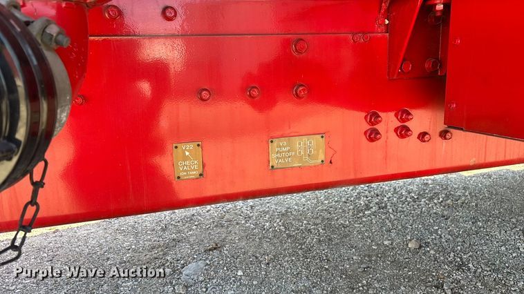 image for item FG0111 1990 Oshkosh pumper fire truck