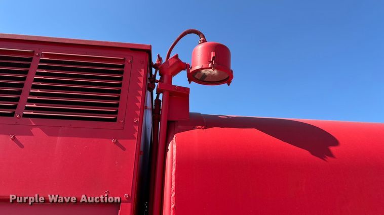 image for item FG0111 1990 Oshkosh pumper fire truck