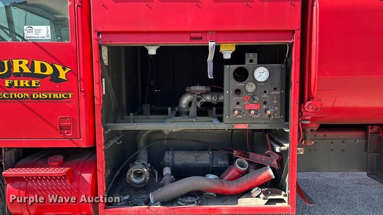 image for item FG0111 1990 Oshkosh pumper fire truck