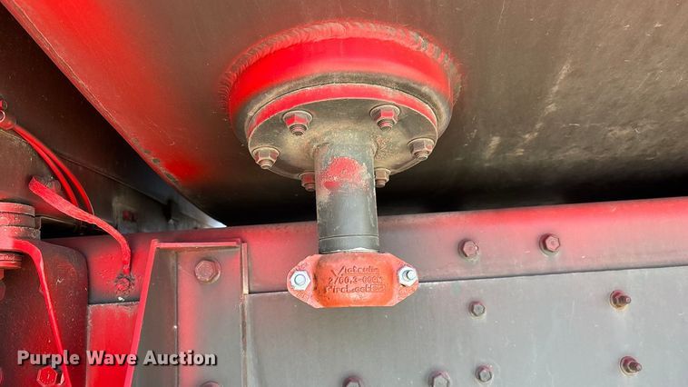 image for item FG0111 1990 Oshkosh pumper fire truck