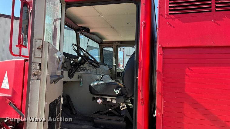 image for item FG0111 1990 Oshkosh pumper fire truck