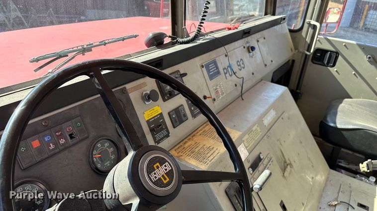 image for item FG0111 1990 Oshkosh pumper fire truck