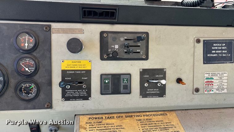 image for item FG0111 1990 Oshkosh pumper fire truck