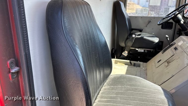 image for item FG0111 1990 Oshkosh pumper fire truck