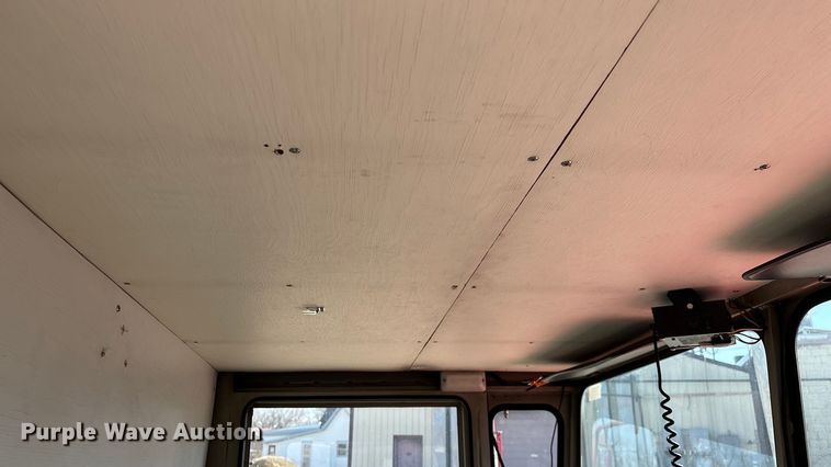 image for item FG0111 1990 Oshkosh pumper fire truck