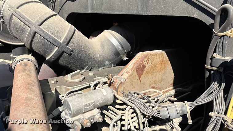 image for item FG0111 1990 Oshkosh pumper fire truck