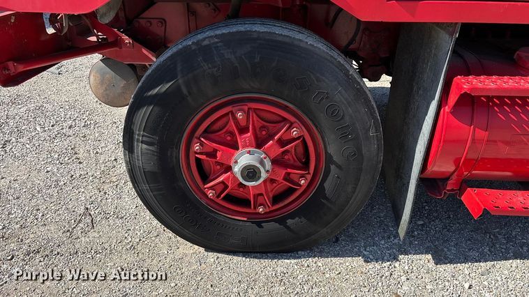 image for item FG0111 1990 Oshkosh pumper fire truck