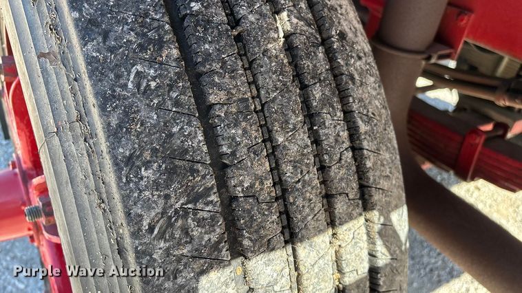 image for item FG0111 1990 Oshkosh pumper fire truck