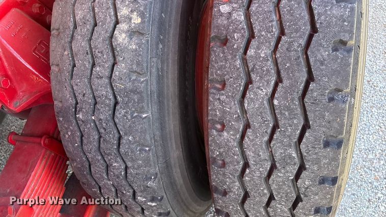 image for item FG0111 1990 Oshkosh pumper fire truck