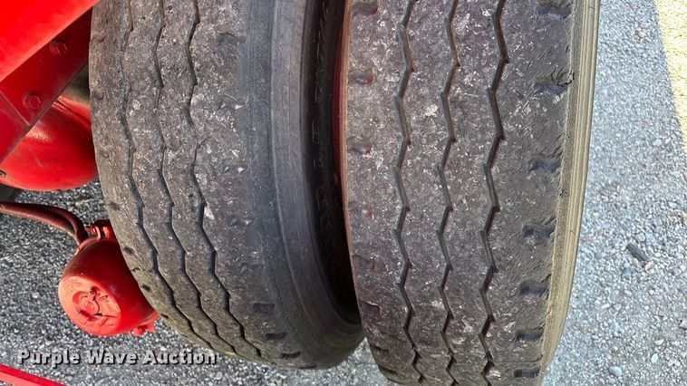 image for item FG0111 1990 Oshkosh pumper fire truck