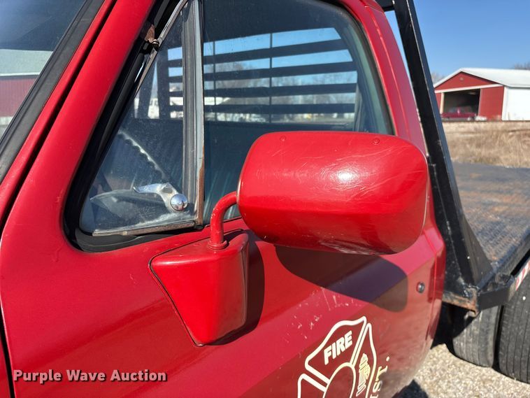 image for item FG0112 1985 Chevrolet CD-30903 flatbed pickup truck