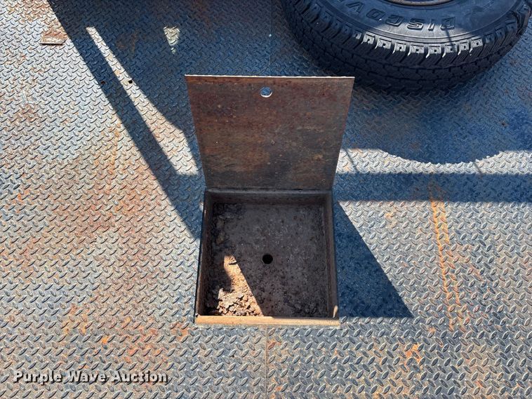 image for item FG0112 1985 Chevrolet CD-30903 flatbed pickup truck