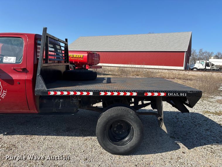 image for item FG0112 1985 Chevrolet CD-30903 flatbed pickup truck