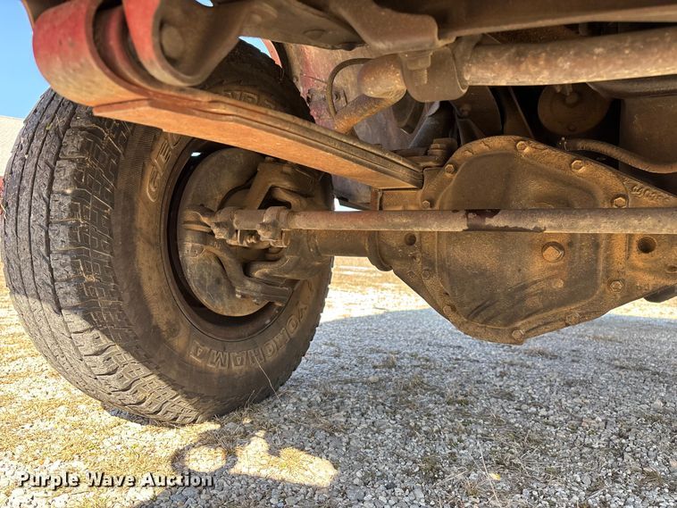 image for item FG0112 1985 Chevrolet CD-30903 flatbed pickup truck