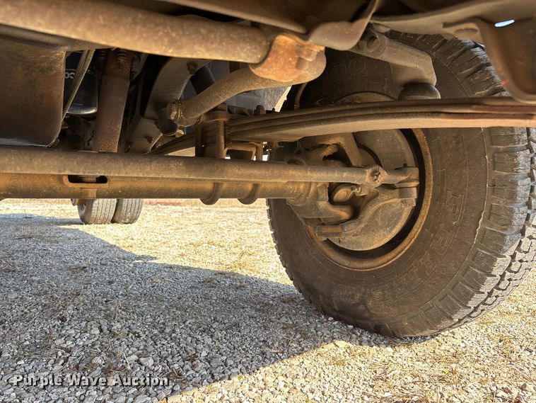 image for item FG0112 1985 Chevrolet CD-30903 flatbed pickup truck