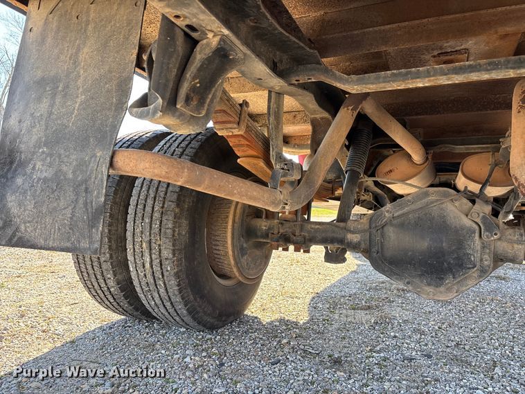 image for item FG0112 1985 Chevrolet CD-30903 flatbed pickup truck