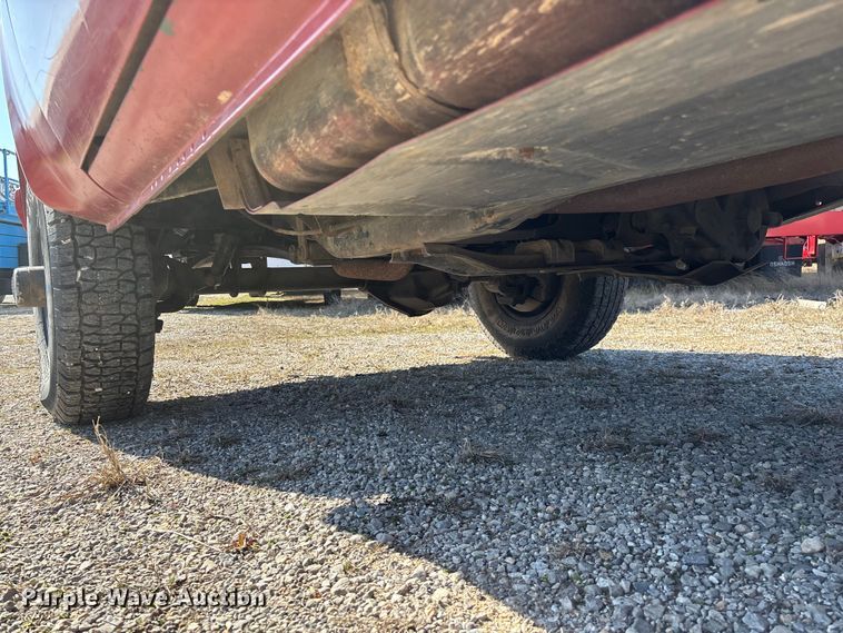 image for item FG0112 1985 Chevrolet CD-30903 flatbed pickup truck