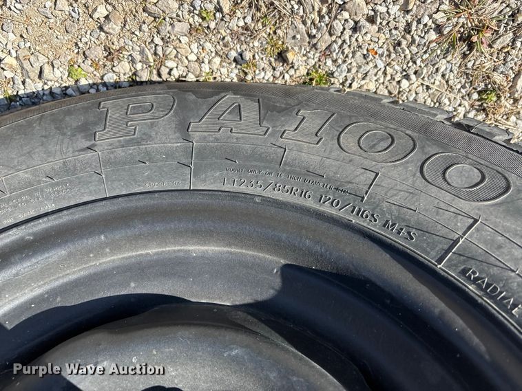 image for item FG0112 1985 Chevrolet CD-30903 flatbed pickup truck