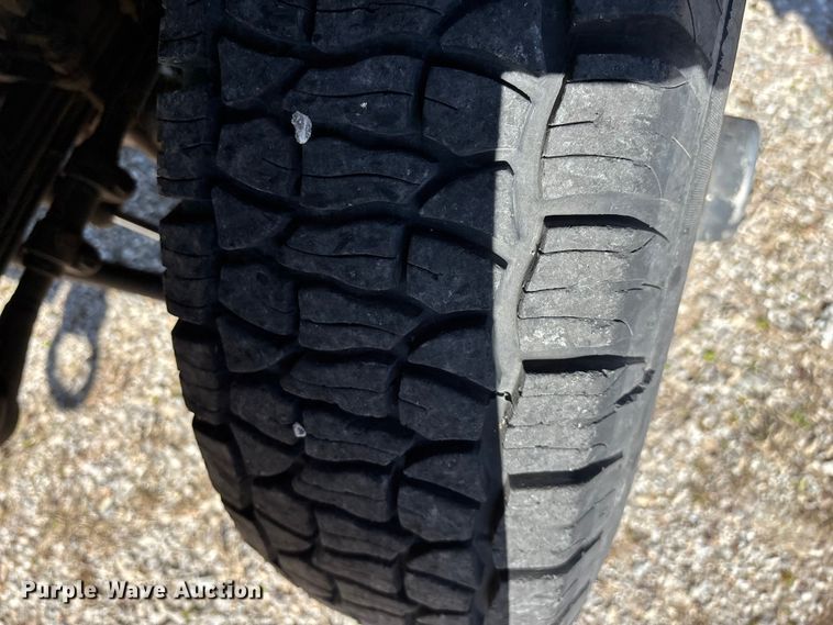 image for item FG0112 1985 Chevrolet CD-30903 flatbed pickup truck