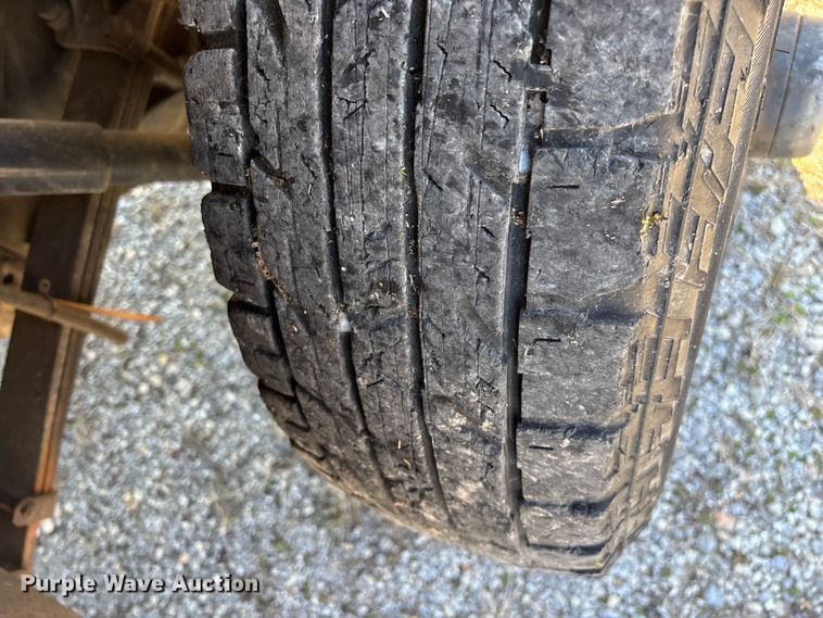 image for item FG0112 1985 Chevrolet CD-30903 flatbed pickup truck