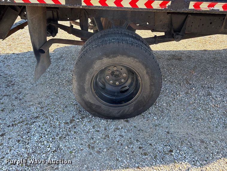 image for item FG0112 1985 Chevrolet CD-30903 flatbed pickup truck