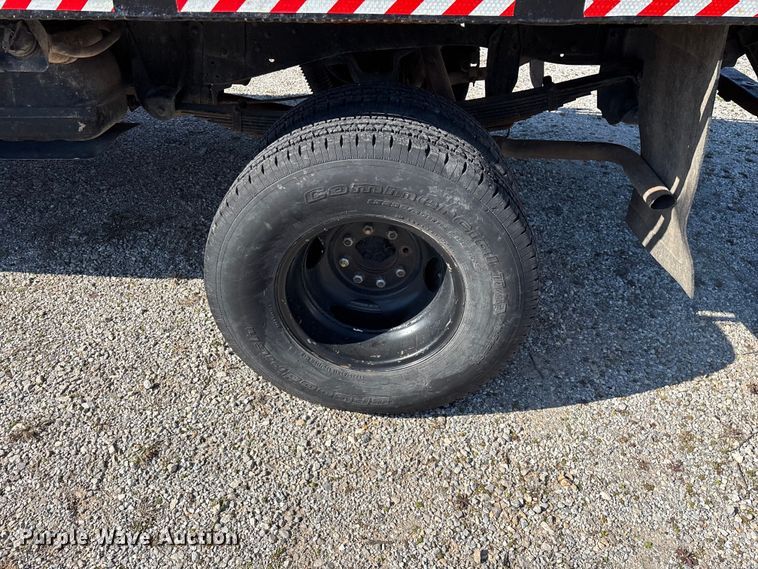 image for item FG0112 1985 Chevrolet CD-30903 flatbed pickup truck