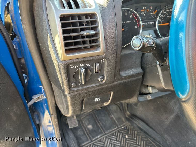 image for item FG0113 2007 Chevrolet Colorado Crew Cab pickup truck