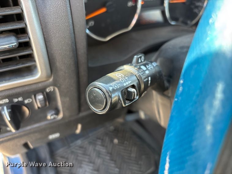 image for item FG0113 2007 Chevrolet Colorado Crew Cab pickup truck