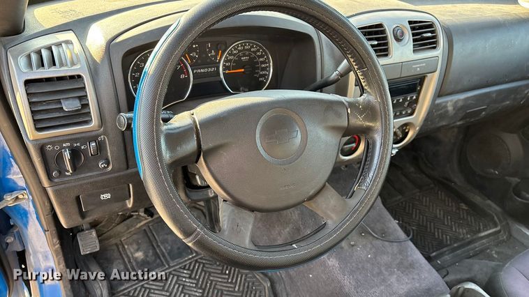 image for item FG0113 2007 Chevrolet Colorado Crew Cab pickup truck