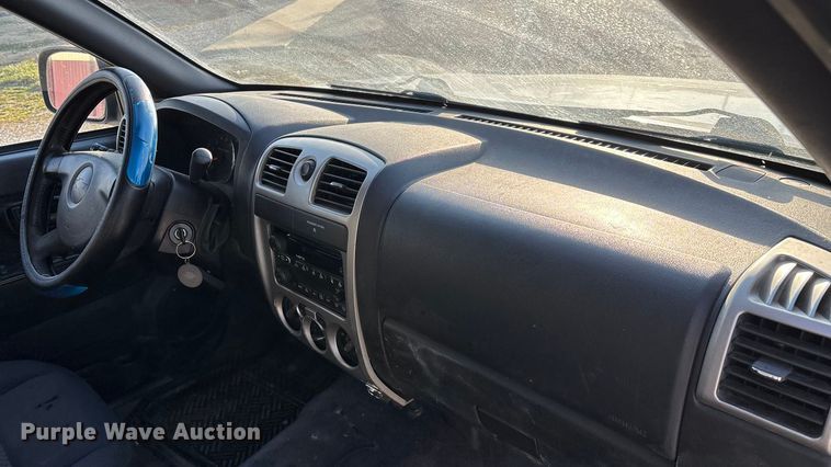 image for item FG0113 2007 Chevrolet Colorado Crew Cab pickup truck
