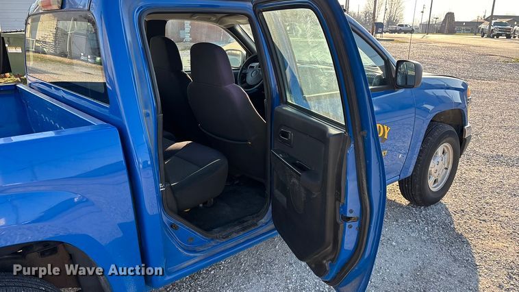 image for item FG0113 2007 Chevrolet Colorado Crew Cab pickup truck