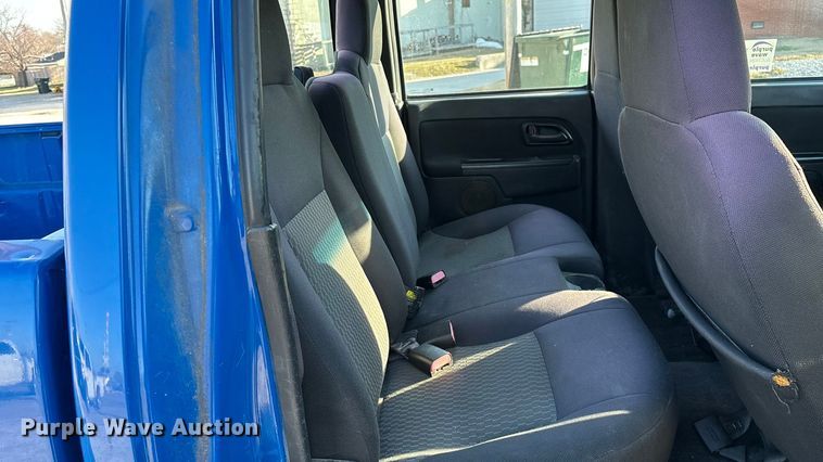 image for item FG0113 2007 Chevrolet Colorado Crew Cab pickup truck