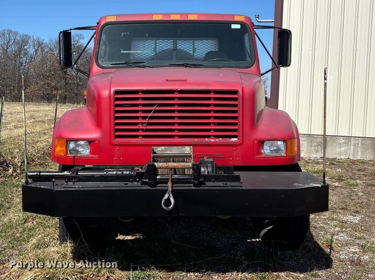 image for item FG0114 1990 International 4800 rescue truck
