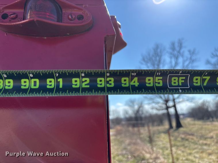 image for item FG0114 1990 International 4800 rescue truck