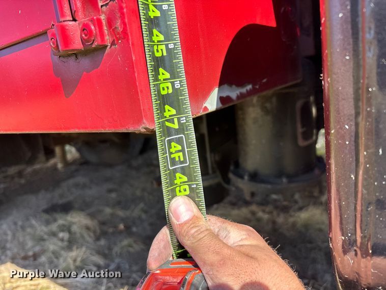 image for item FG0114 1990 International 4800 rescue truck