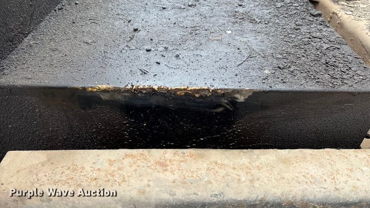 image for item FG0128 1988 Ford F800 dump truck