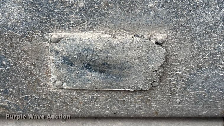 image for item FG0128 1988 Ford F800 dump truck