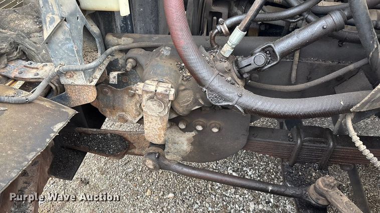 image for item FG0128 1988 Ford F800 dump truck