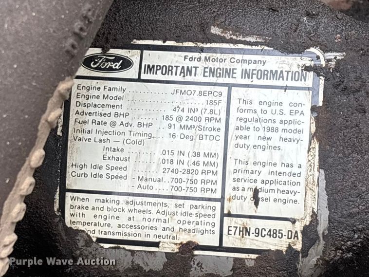 image for item FG0128 1988 Ford F800 dump truck