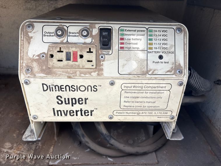 image for item FG2661 2012 International SR525 bucket truck