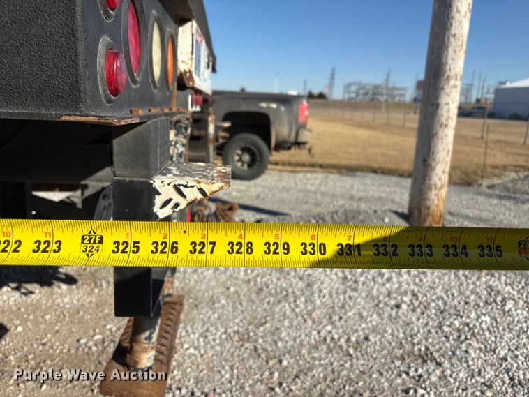 image for item FG2661 2012 International SR525 bucket truck