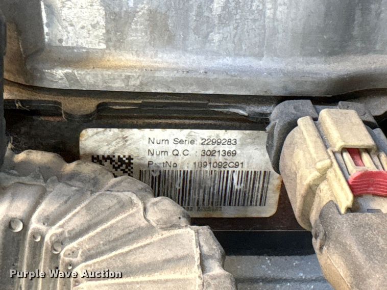 image for item FG2661 2012 International SR525 bucket truck