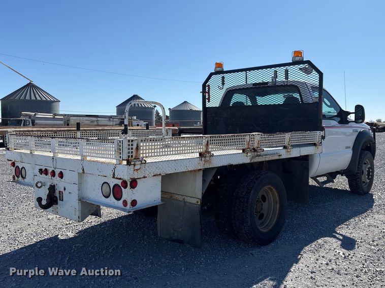 image for item FG2696 2007 Ford F550 Super Duty XL flatbed truck