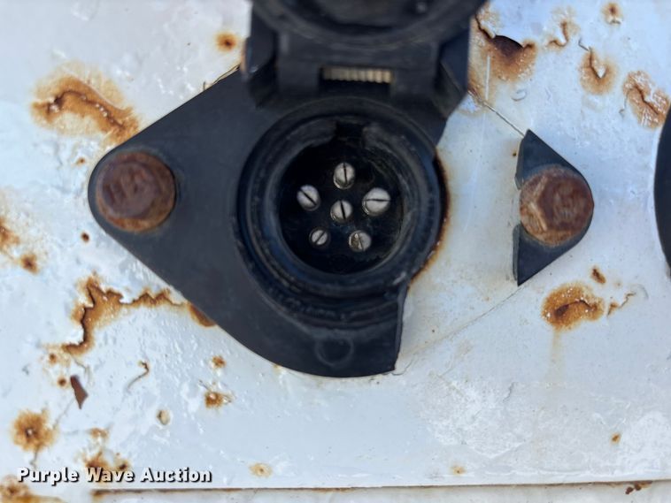 image for item FG2696 2007 Ford F550 Super Duty XL flatbed truck