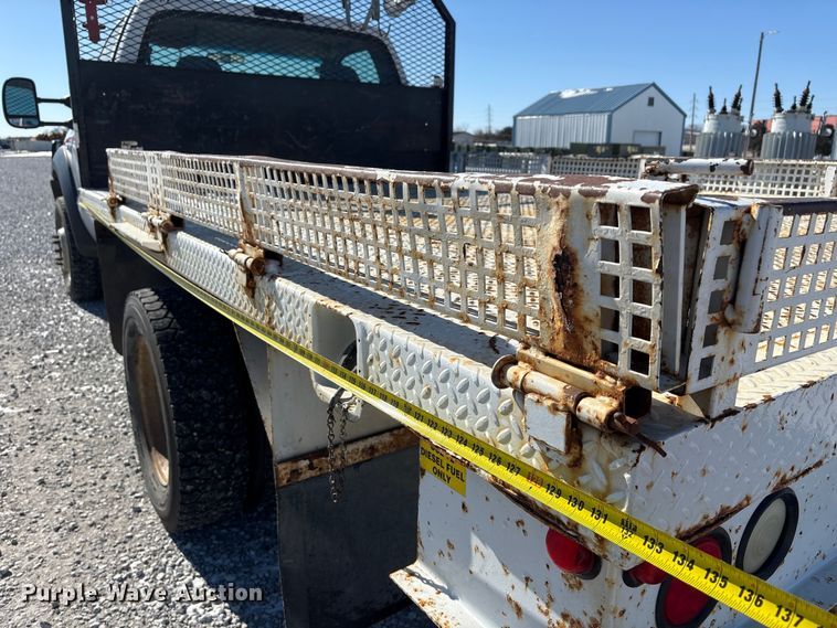 image for item FG2696 2007 Ford F550 Super Duty XL flatbed truck