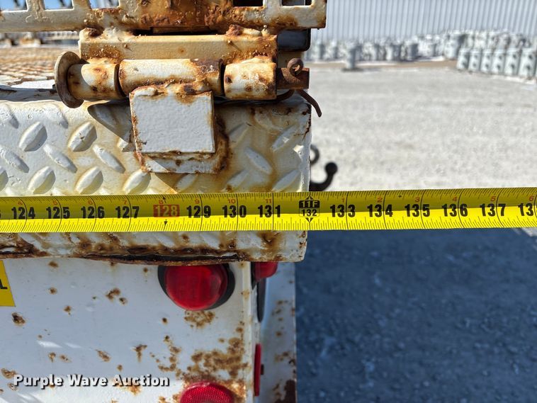 image for item FG2696 2007 Ford F550 Super Duty XL flatbed truck