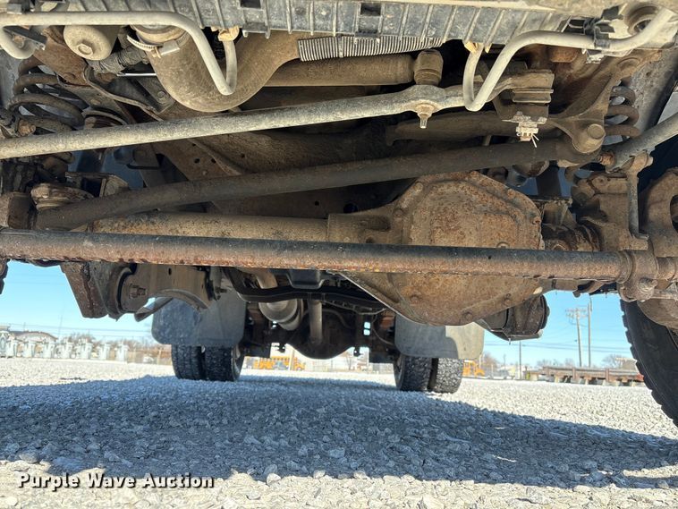 image for item FG2696 2007 Ford F550 Super Duty XL flatbed truck