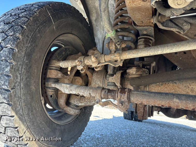 image for item FG2696 2007 Ford F550 Super Duty XL flatbed truck