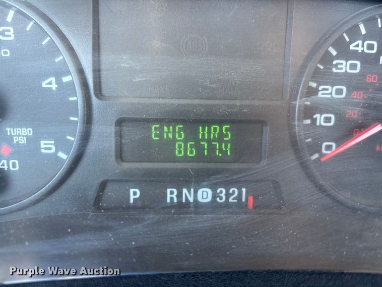 image for item FG2696 2007 Ford F550 Super Duty XL flatbed truck