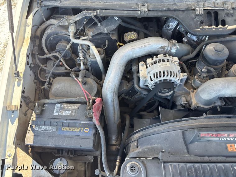 image for item FG2696 2007 Ford F550 Super Duty XL flatbed truck